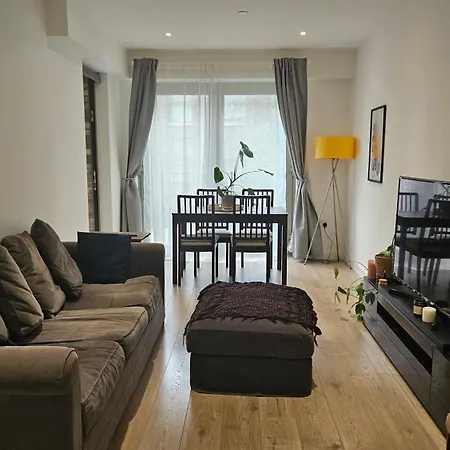 Gallions Reach - One Bed Flat